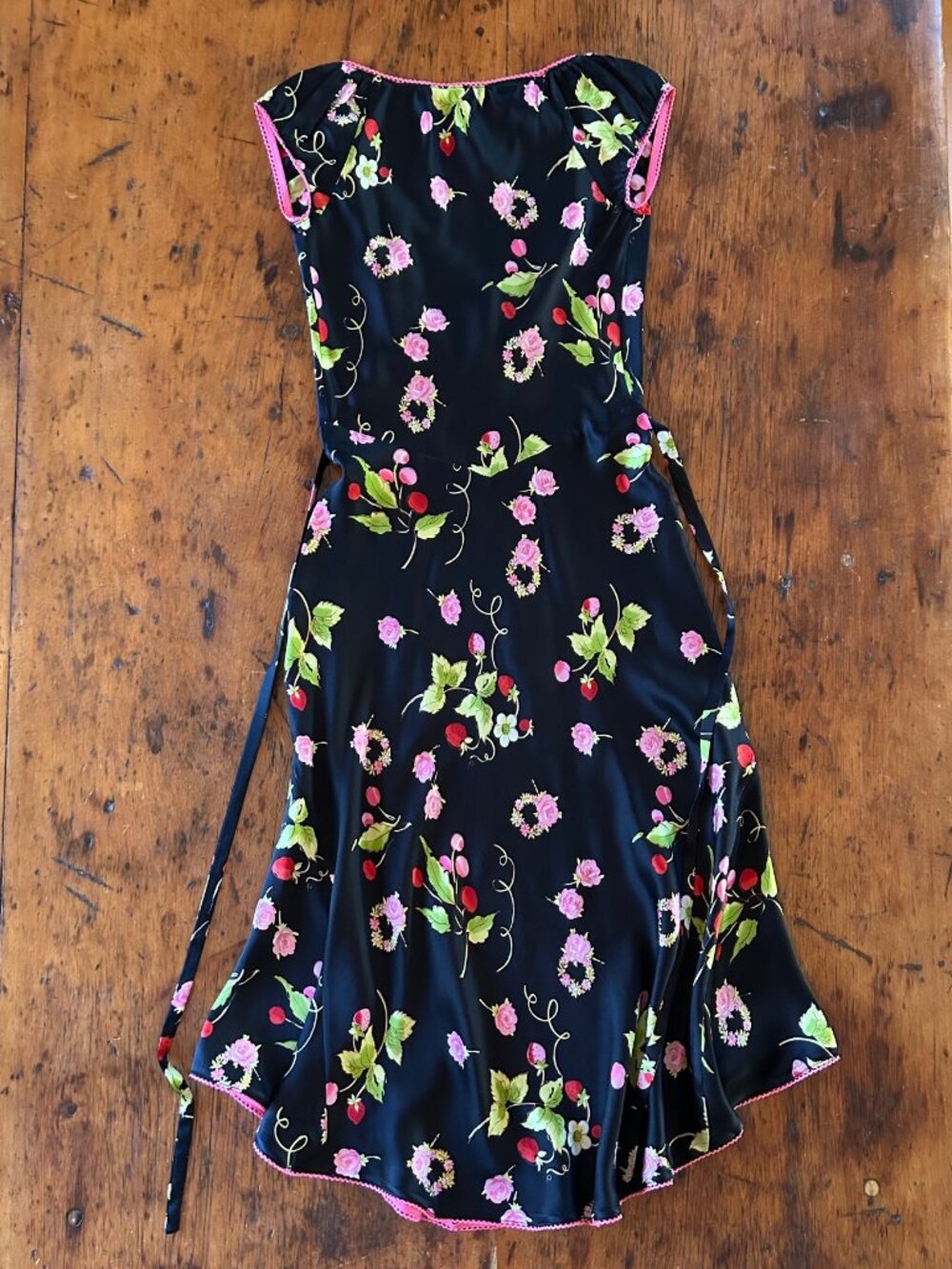 Vintage Betsey Johnson Strawberries Cherries Flowers Silk Milk Maid Dress - Picture 10 of 12